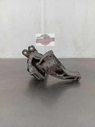 SOPORTE MOTOR DERECHO Renault Trafic III Combi (08.2014->)