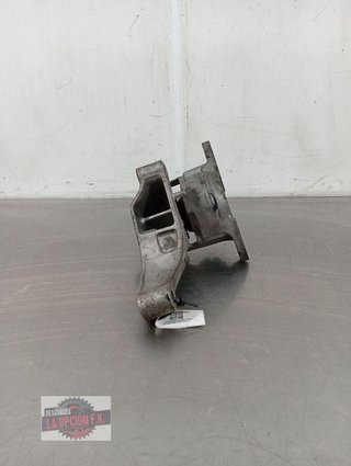 SOPORTE MOTOR DERECHO Renault Trafic III Combi (08.2014->)