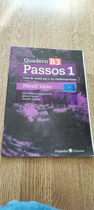 Libro de ejercicios de catalán basic 3