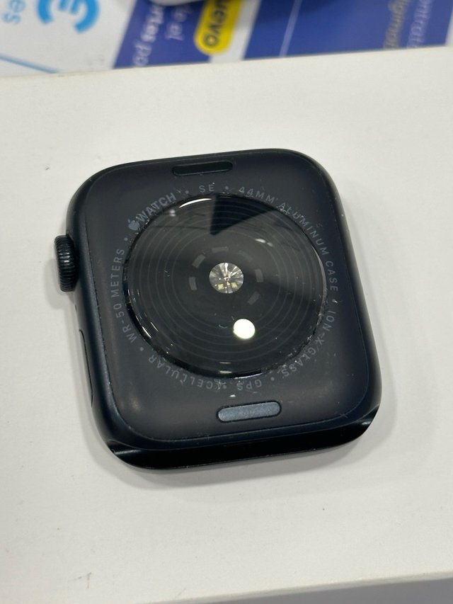 Apple Watch SE 3 44mm CEL