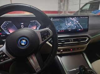 BMW i4 83kw 40e PACK M + TECHO - PRECIO NEGOCIABLE