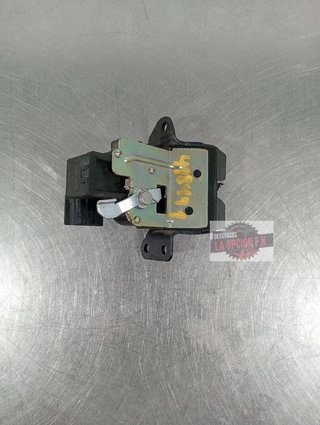 CERRADURA MALETERO / PORTON Kia Ceed (ED)(2006->)