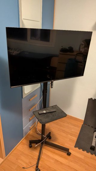 Televisión TCL 40" QLED  (TCL40S5K)