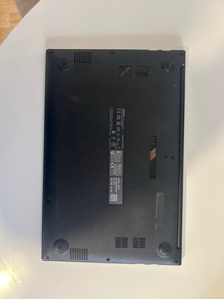 ASUS VivoBook 14. Intel Core i5 11ª gen. 8 GB RAM