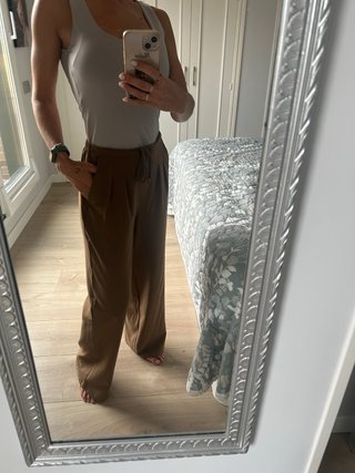 Pantalón fluido
