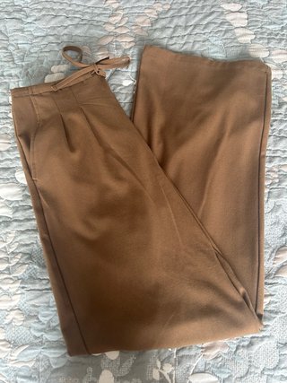Pantalón fluido