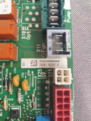 Placa Electrónica Saunier Duval 0020066024