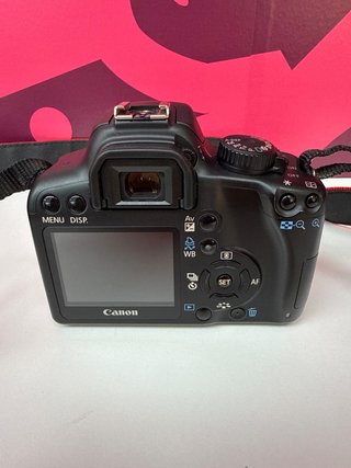Cámara Digital Réflex CANON EOS 1000D + Objetivo+ Accesori