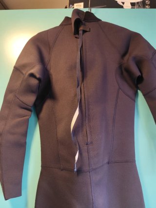 Traje de neopreno talla S