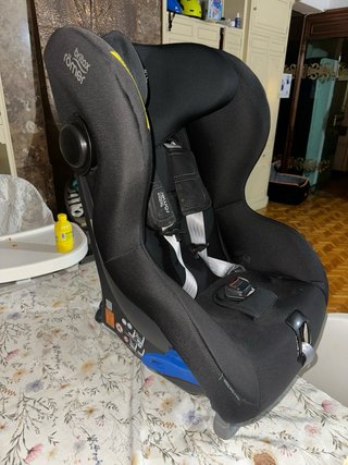 Silla coche Britax Römer negra
