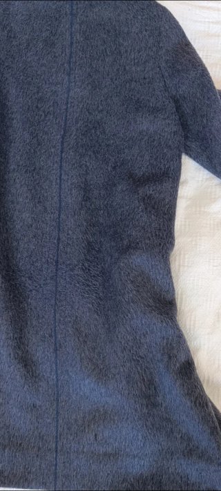 Vendo abrigo largo gris y azul.
