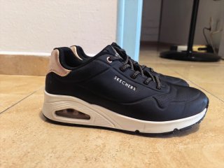 Zapatillas Skechers Negras