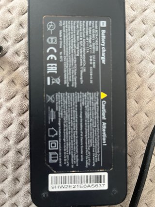 Cargador Xiaomi Original Patinete Eléctrico 41V 1.