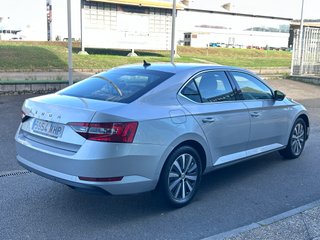 Skoda Superb 2.0 TDI DSG7 150CV