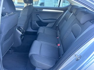 Skoda Superb 2.0 TDI DSG7 150CV