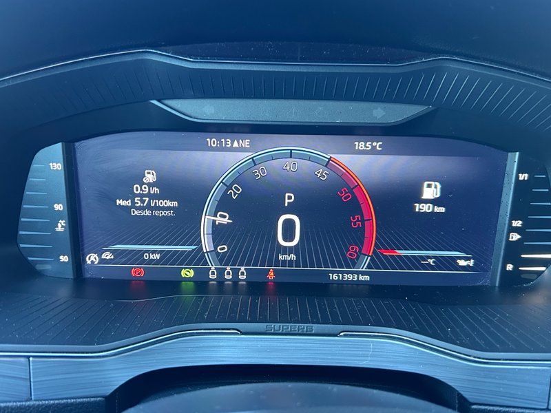 Škoda Superb 2.0 TDI Ambition (2020-) 2023, foto 16