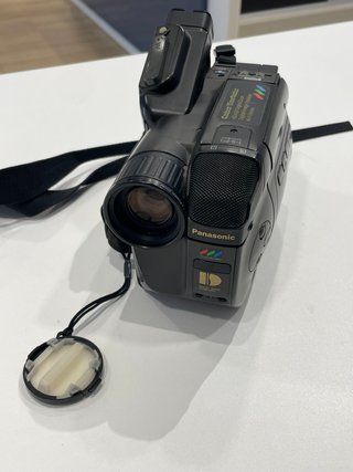 Panasonic VHS-C Cámara de vídeo