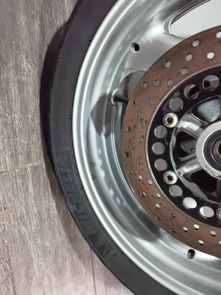 Rueda Tras. Yamaha YZF600 Thundercat