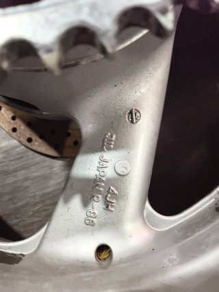 Rueda Tras. Yamaha YZF600 Thundercat
