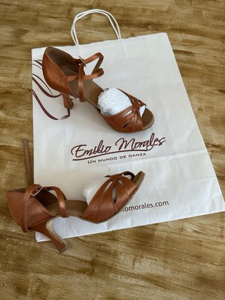 Zapatos de baile RUMMOS nuevos
