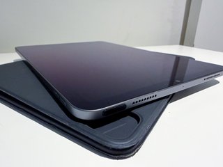 iPad Air 5 M1 256GB + Teclado + Lápiz