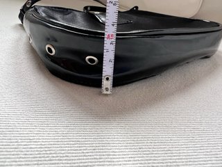 Borsetta parah vernice nera e oro