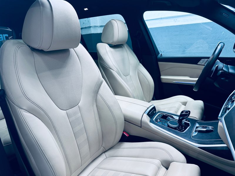 BMW X7 2020, foto 37