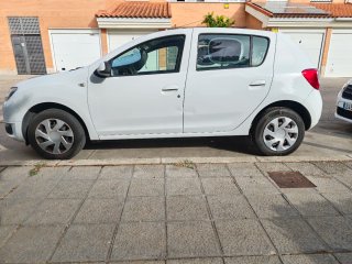 dacia sandero sandero  2013