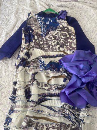 Vestido, Chaqueta y Pañuelo Azul/Morado