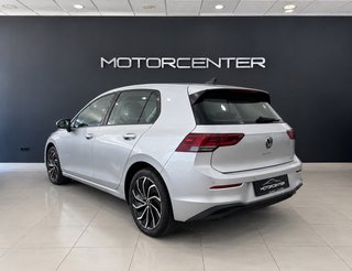 Volkswagen Golf Life 1.0 eTSI 81kW (110CV) DSG