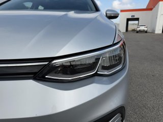Volkswagen Golf Life 1.0 eTSI 81kW (110CV) DSG