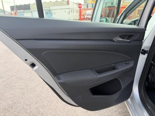 Volkswagen Golf Life 1.0 eTSI 81kW (110CV) DSG