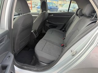 Volkswagen Golf Life 1.0 eTSI 81kW (110CV) DSG