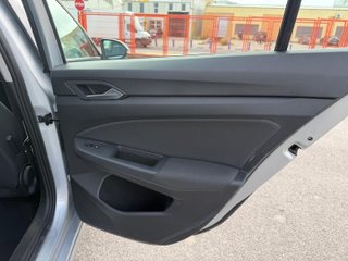 Volkswagen Golf Life 1.0 eTSI 81kW (110CV) DSG