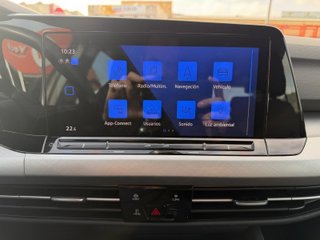 Volkswagen Golf Life 1.0 eTSI 81kW (110CV) DSG