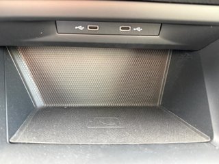 Volkswagen Golf Life 1.0 eTSI 81kW (110CV) DSG