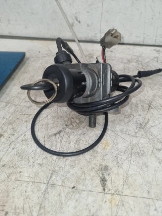 YAMAHA TEOS 125CC 2001-06 Contacto