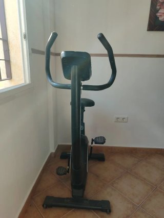 Bicicleta Estática, urge venta por mudanza