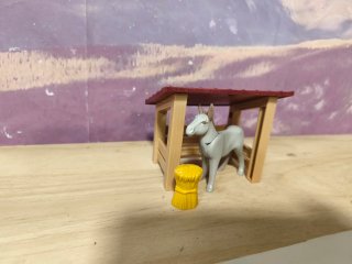 Playmobil establo con burro y paja