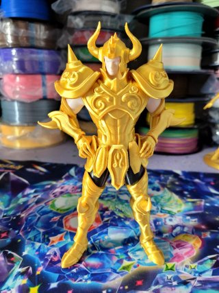 Caballeros de oro 30 euros cada figura....22cm