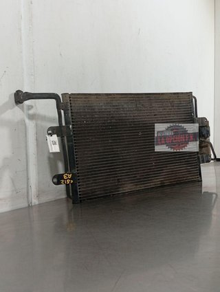 CONDENSADOR / RADIADOR  AIRE ACONDICIONADO Audi A3 (8L)(09.1996->)