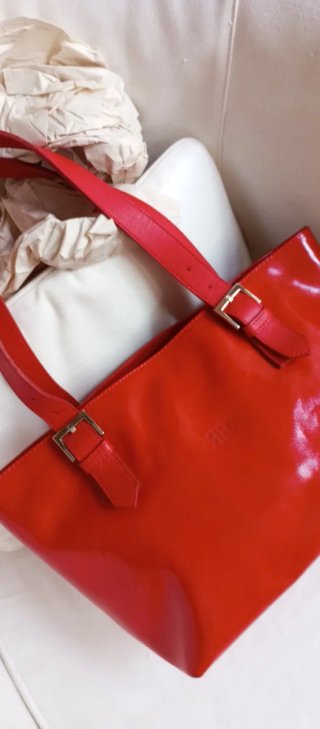 Bolso piel y charol rojo