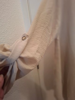 Blusa beige manga recogida talla única