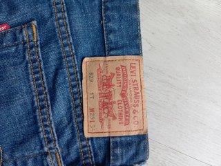 Pantalones Levi's 529