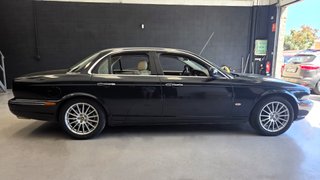 Jaguar XJ XJ6 2.7D V6 Executive 4p. Auto