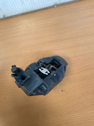 Pinza Freno delntra dercha BMW R 850 R 2003