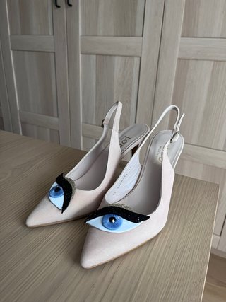 Zapatos de tacón ante sin estrenar. T.37