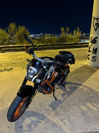 KTM Duke 390 Negra/Naranja