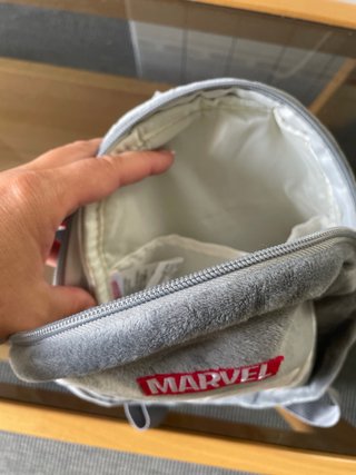 Mochila Pequeña Marvel Thor Miniso Nueva