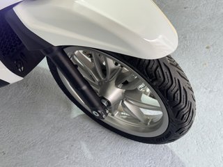 Piaggio Beverly 300 HPE